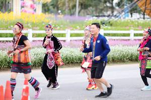 BIB: 
                            <button type="button" onclick="openModal(27857512)" class="btn btn-primary btn-sm float-right btn-popup" data-toggle="modal" data-target=".modal-high-quality">
                        <i class="fas fa-shopping-cart"></i> Add to Cart
                    </button>
                                            <button type="button" onclick="isThisMe(27857512, true)" class="btn btn-success btn-sm float-right btn-popup btn-isme hidden" data-toggle="tooltip" data-placement="bottom" title="นี่คือรูปของคุณใช่ไหม คลิกที่นี่เพื่อเอาเข้าอัลบั้ม">
                        <i class="fas fa-plus"></i> Add to album
                    </button>
                    <button type="button" onclick="isThisMe(27857512, false)" class="btn btn-warning btn-sm float-right btn-popup btn-isnotme hidden">
                        <i class="fas fa-ban"></i> Remove from album
                    </button>